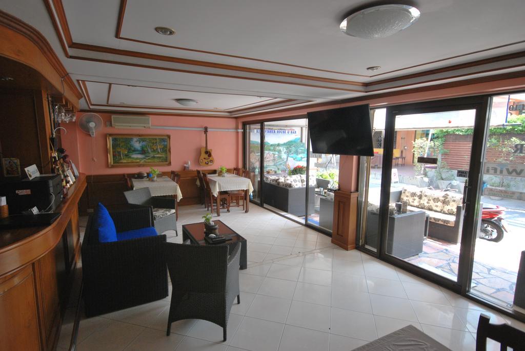 Kingfisher House & Bar Pattaya Exterior foto